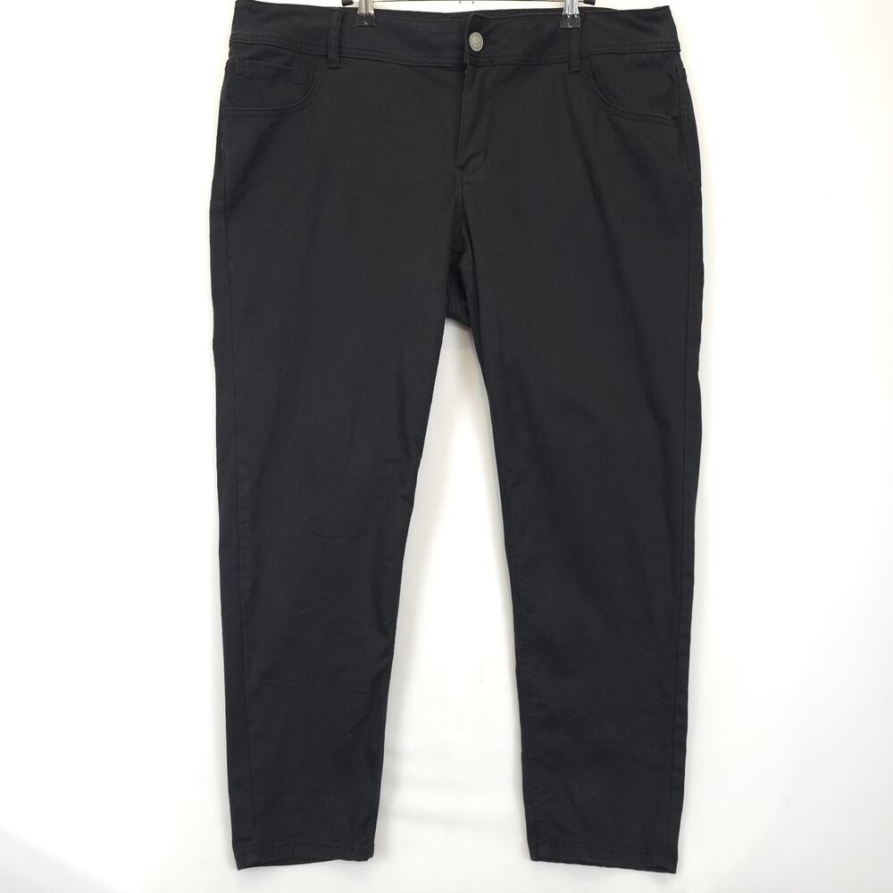 Lane Bryant Pants Womens 18 Black Tapered Fit Stretch Five Pocket Neutral Casual